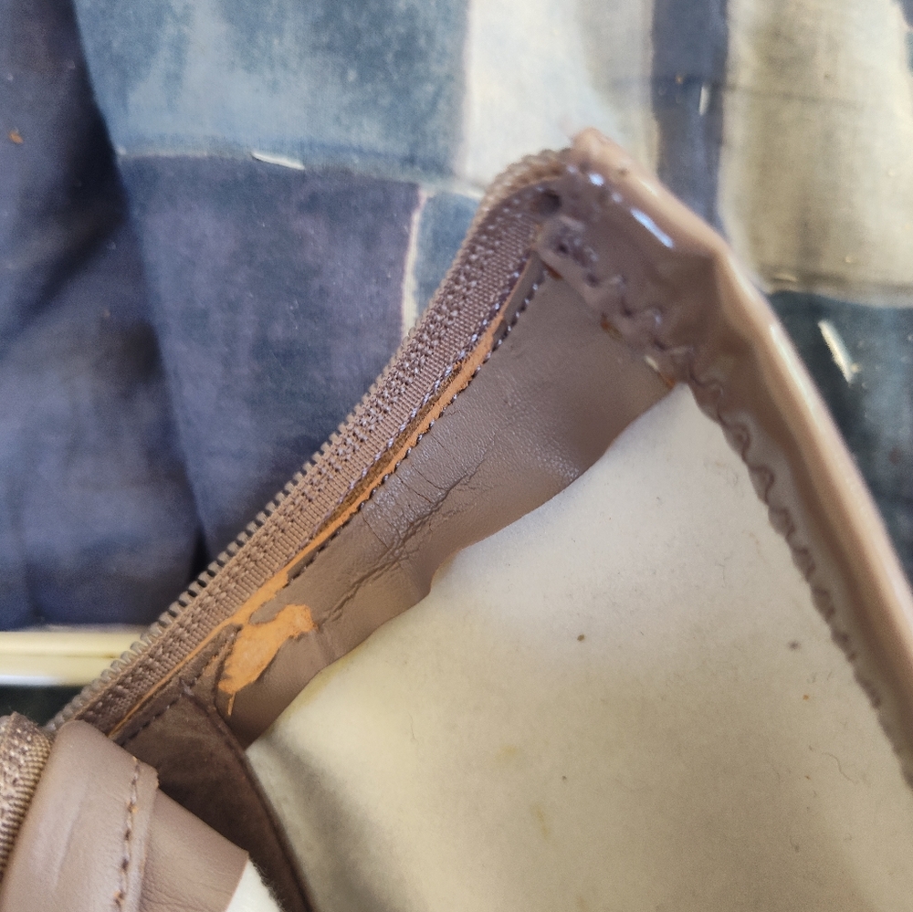 ALDO - Picture 11 of 11